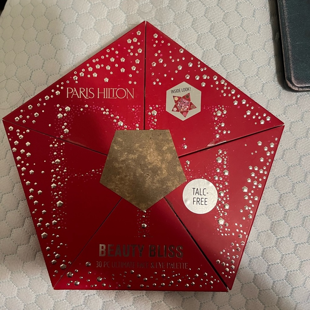 Paris Hilton Beauty Bliss Red and Gold Makeup Palette
